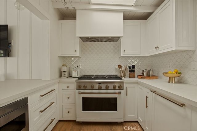 740 Browncroft Drive, Laguna Beach, CA 92651