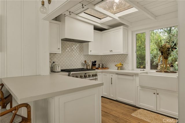 740 Browncroft Drive, Laguna Beach, CA 92651