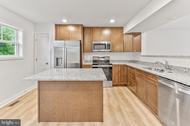 147 OLGA DR, Martinsburg, WV 25403