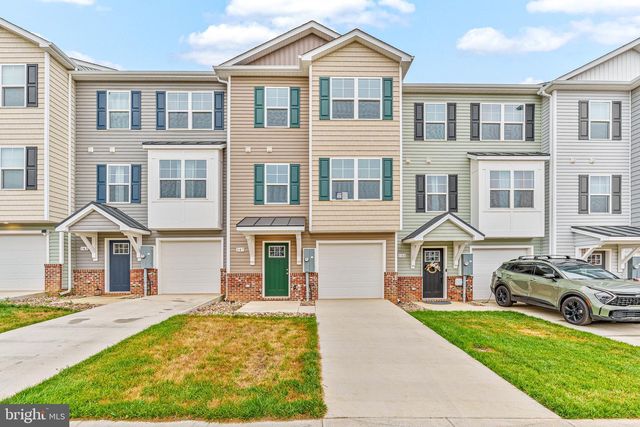 147 OLGA DR, Martinsburg, WV 25403