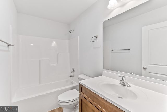 147 OLGA DR, Martinsburg, WV 25403