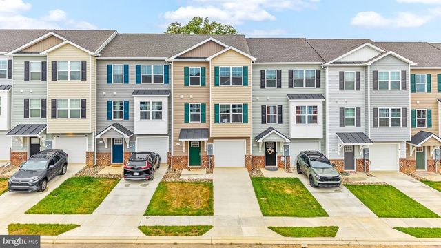 147 OLGA DR, Martinsburg, WV 25403