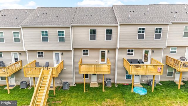 147 OLGA DR, Martinsburg, WV 25403