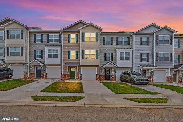 147 OLGA DR, Martinsburg, WV 25403