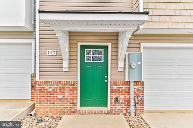 147 OLGA DR, Martinsburg, WV 25403