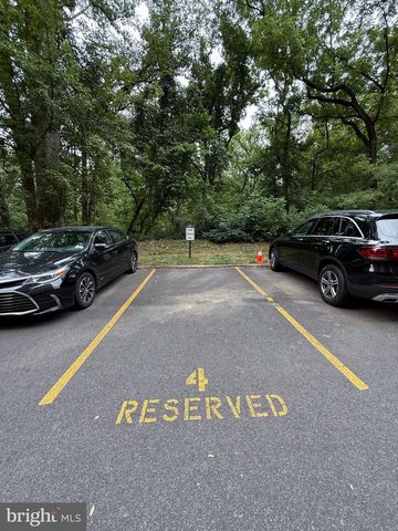 4201 CATHEDRAL AVE NW #303E, Washington, DC 20016