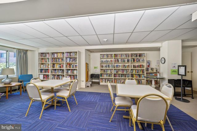 4201 CATHEDRAL AVE NW #303E, Washington, DC 20016