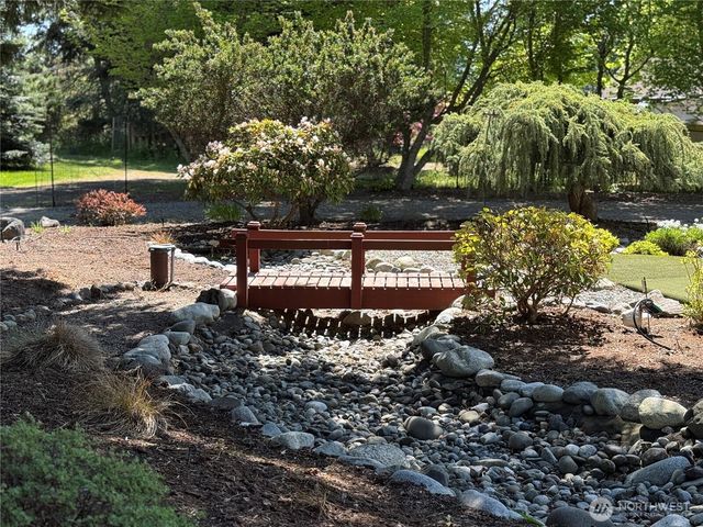 70 Cedar Hill Lane, Sequim, WA 98382