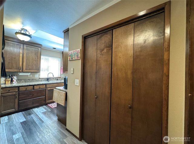 70 Cedar Hill Lane, Sequim, WA 98382