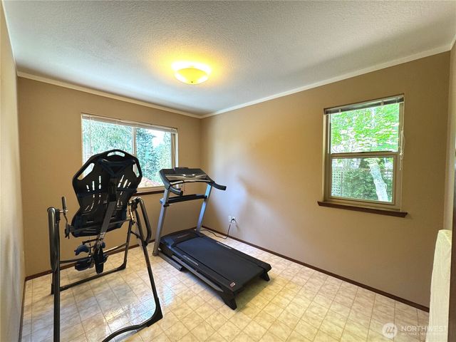 70 Cedar Hill Lane, Sequim, WA 98382