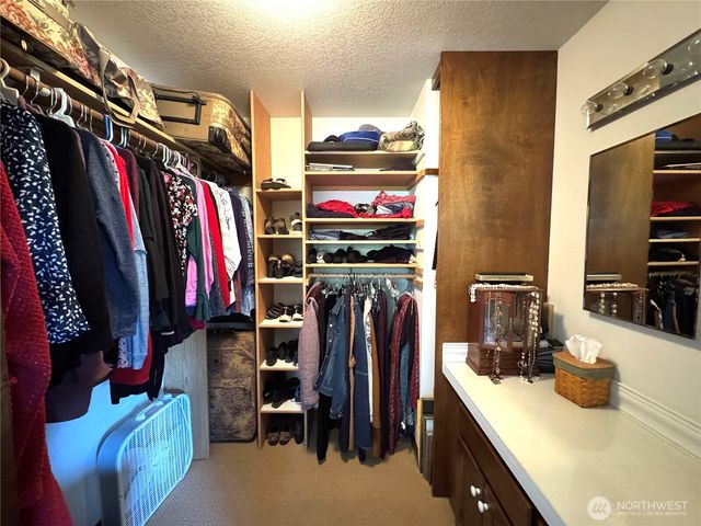 70 Cedar Hill Lane, Sequim, WA 98382