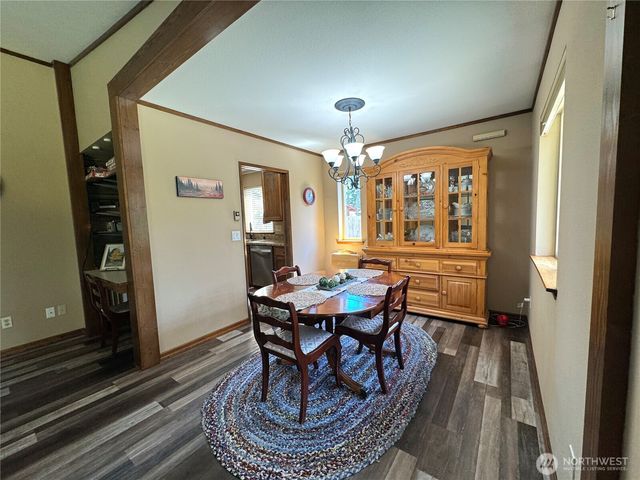 70 Cedar Hill Lane, Sequim, WA 98382