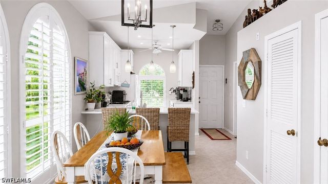 8274 Twelve Oaks CIR 126, Naples, FL 34113