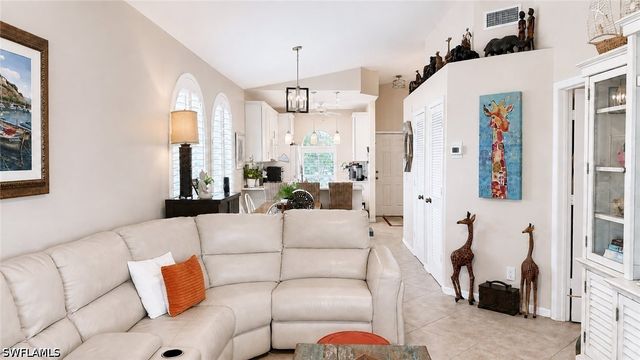 8274 Twelve Oaks CIR 126, Naples, FL 34113