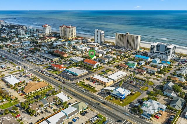 1330 2ND Street S E, Jacksonville Beach, FL 32250