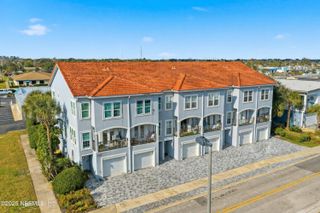 1330 2ND Street S E, Jacksonville Beach, FL 32250