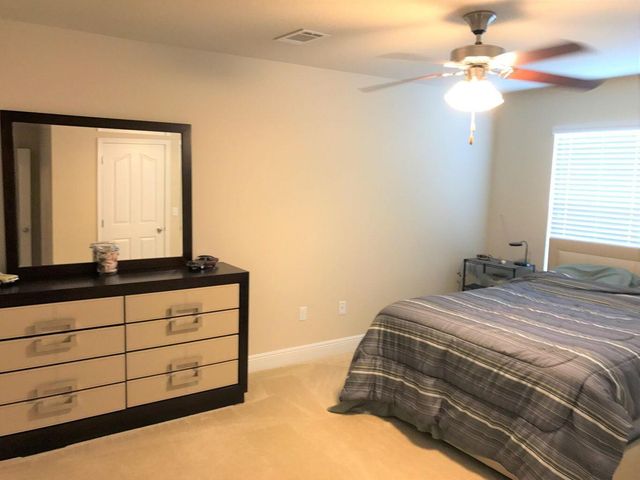 8877 White Ibis Way, Navarre, FL 32566