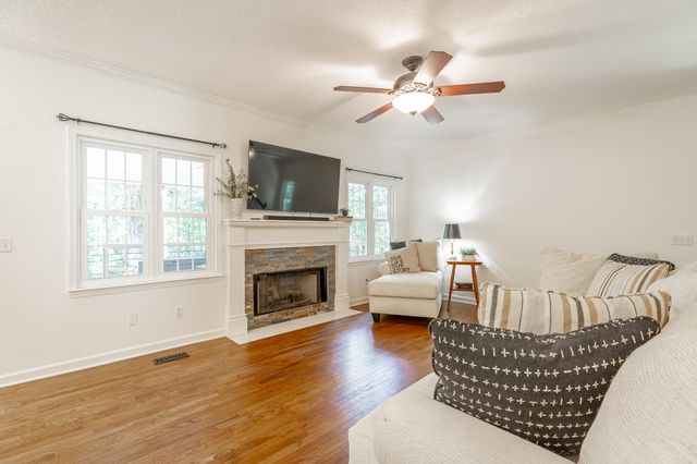 8935 Grey Mountain Drive, Ooltewah, TN 37363
