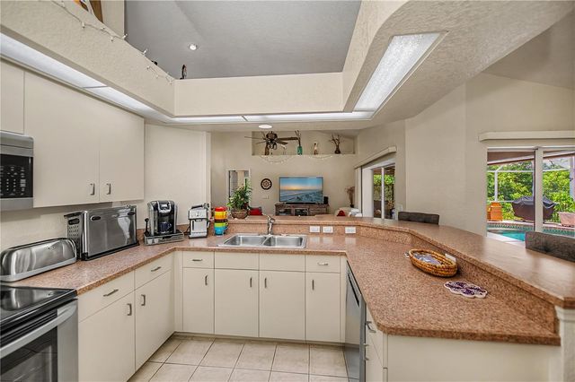113 & 121 RED CEDAR PARK, Rotonda West, FL 33947