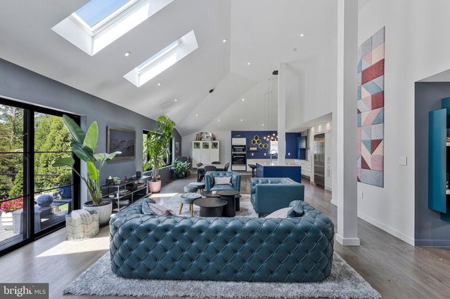 1228 PERRY WILLIAM DR, Mclean, VA 22101