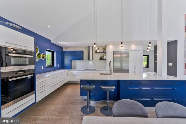 1228 PERRY WILLIAM DR, Mclean, VA 22101
