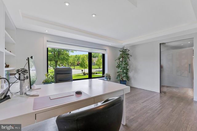 1228 PERRY WILLIAM DR, Mclean, VA 22101