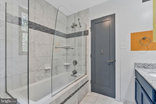 1228 PERRY WILLIAM DR, Mclean, VA 22101