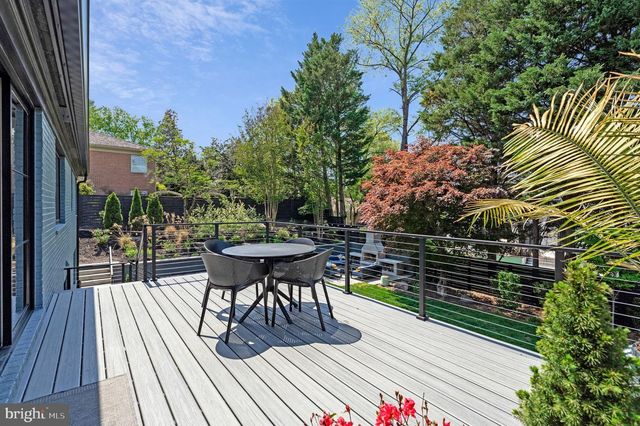 1228 PERRY WILLIAM DR, Mclean, VA 22101