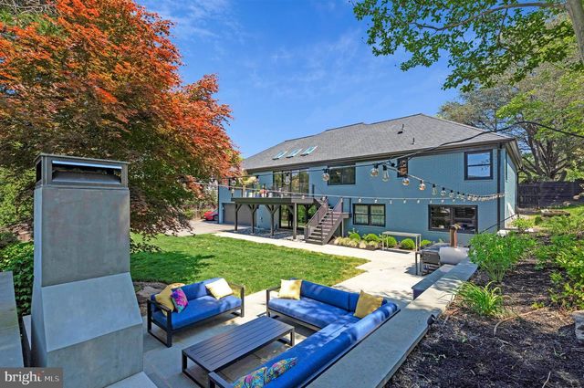 1228 PERRY WILLIAM DR, Mclean, VA 22101