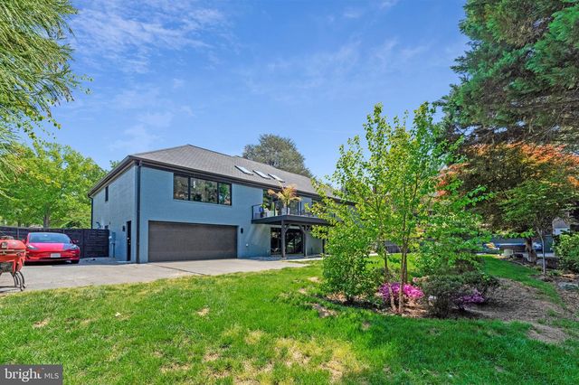 1228 PERRY WILLIAM DR, Mclean, VA 22101