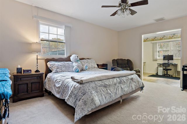 65 Gypsy Mountain Drive, Marion, NC 28752