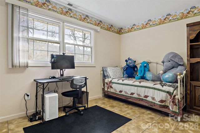 65 Gypsy Mountain Drive, Marion, NC 28752