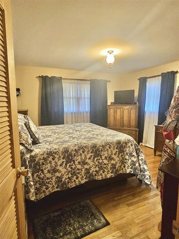 2902 Lincoln Avenue, Saint Joseph, MI 49085