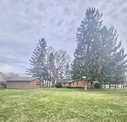 2902 Lincoln Avenue, Saint Joseph, MI 49085