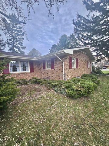 2902 Lincoln Avenue, Saint Joseph, MI 49085