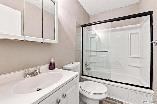 13077 Georgiana Avenue, Warren, MI 48089