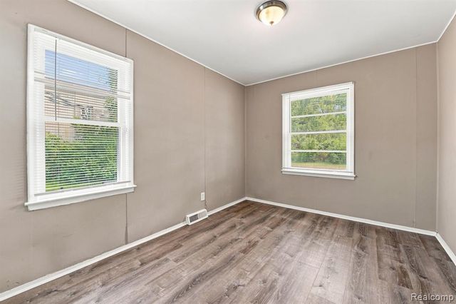 13077 Georgiana Avenue, Warren, MI 48089