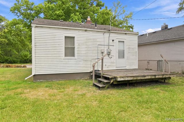 13077 Georgiana Avenue, Warren, MI 48089