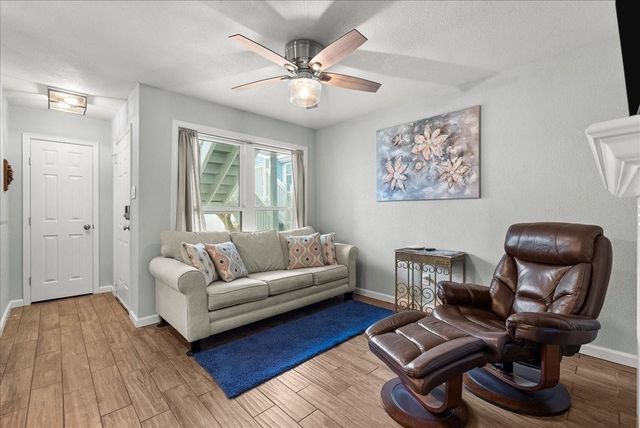 3506 Cove View Boulevard 1303, Galveston, TX 77554