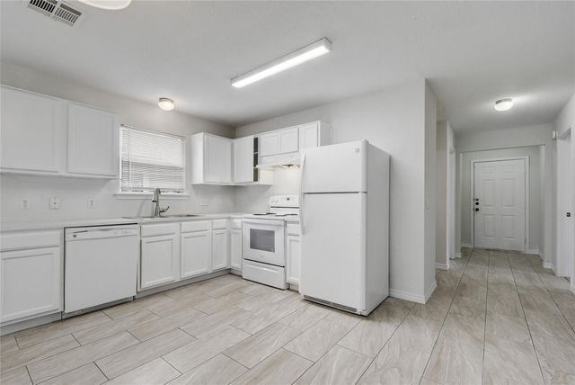 7207 Thannas WAY, Austin, TX 78744