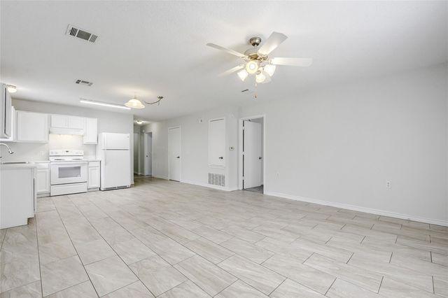 7207 Thannas WAY, Austin, TX 78744