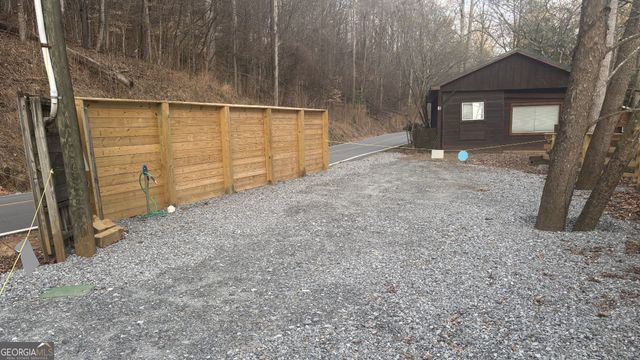 301 Ogden Drive, Ellijay, GA 30540