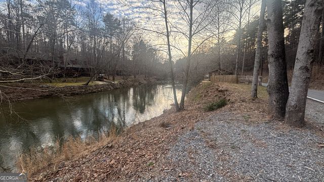301 Ogden Drive, Ellijay, GA 30540