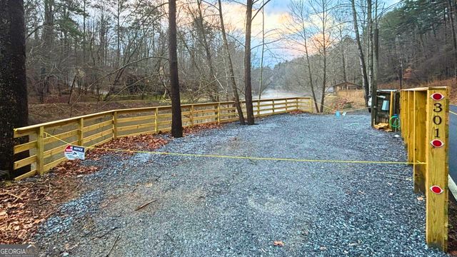 301 Ogden Drive, Ellijay, GA 30540