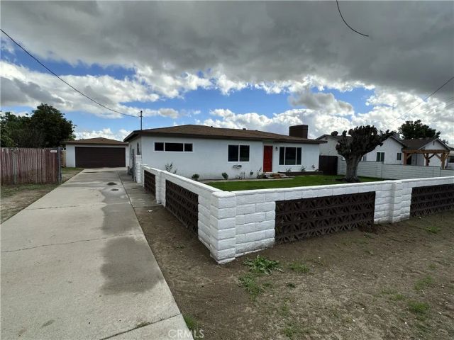 11241 Cactus, Bloomington, CA 92316