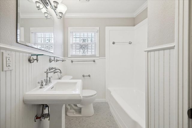 1115 Post Street, Houston, TX 77022