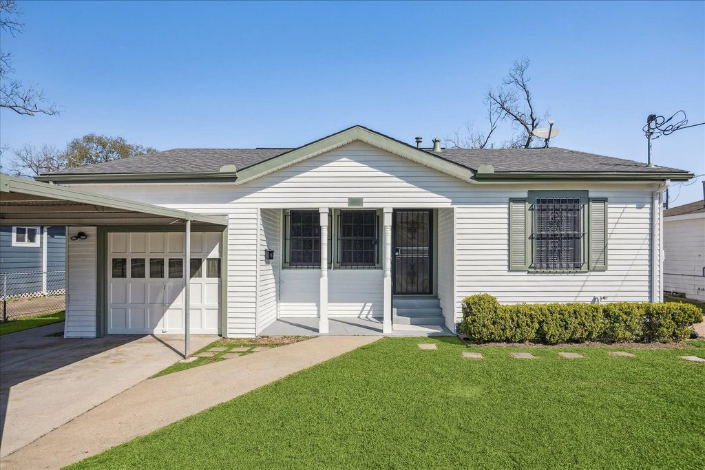 1115 Post Street, Houston, TX 77022