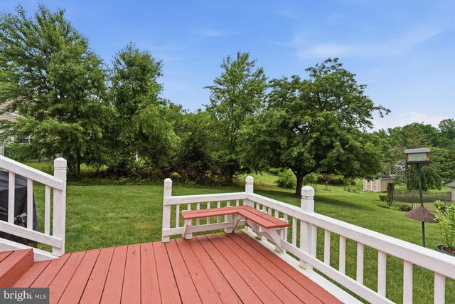64 WINDMILL DR, Holland, PA 18966