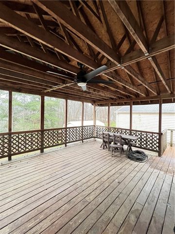 145 Locust St, Brighton Twp, PA 15009