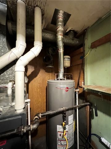 145 Locust St, Brighton Twp, PA 15009